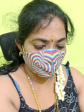 Snapshot of Tamil_Mithra chatting on May 16, 9:39 am Tamil Mithra online show from May 16, 9:39 am