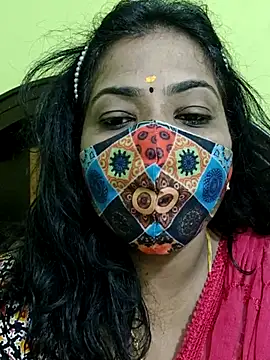 Snapshot of Tamil_Mithra chatting on May 26, 10:44 am Tamil Mithra online show from May 26, 10:44 am
