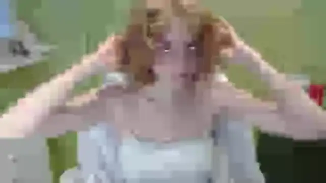 juicyPenny online show from December 22, 7:49 am