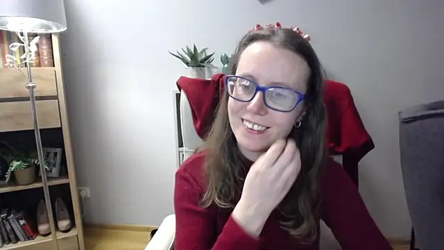 sweetxLizzy online show from April 30, 4:30 am