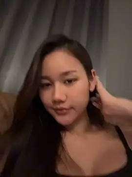 Snapshot of cherrycuteasian chatting on May 29, 10:30 pm cherrycuteasian online show from May 29, 10:30 pm