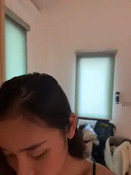 cherrycuteasian online show from July 11, 2:47 am