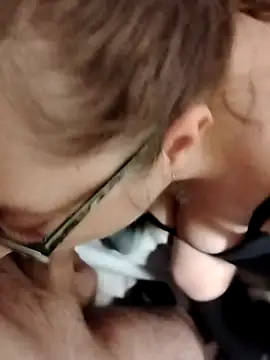 sarasmile333 online show from September 8, 6:18 pm