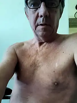 Snapshot of Richard_Crane chatting on December 18, 1:06 pm Richard Crane online show from December 18, 1:06 pm