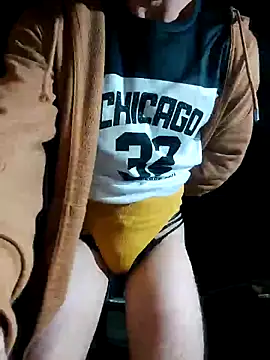 Snapshot of Czarnoksieznik chatting on October 3, 6:38 pm Czarnoksieznik online show from October 3, 6:38 pm