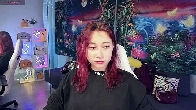 ClaraParks online show from September 18, 6:54 pm