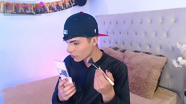 Dulcey  online show from October 26, 4:07 am