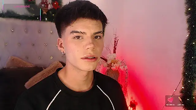 Dulcey  online show from December 16, 4:28 am