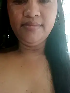 Snapshot of hotolivia34 chatting on October 25, 12:07 am hotolivia34 online show from October 25, 12:07 am