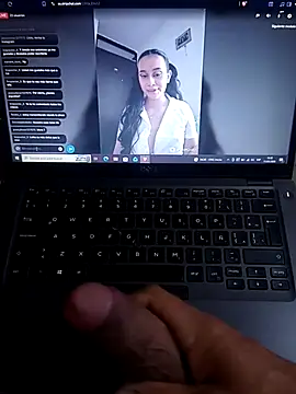 Snapshot of Rushx_x chatting on July 11, 8:33 pm Rushx x online show from July 11, 8:33 pm
