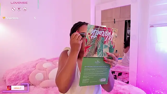 Snapshot of _Zahara_ chatting on November 22, 9:47 pm Zahara online show from November 22, 9:47 pm