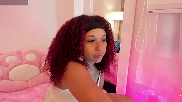 Snapshot of _Zahara_ chatting on December 15, 10:58 pm Zahara online show from December 15, 10:58 pm