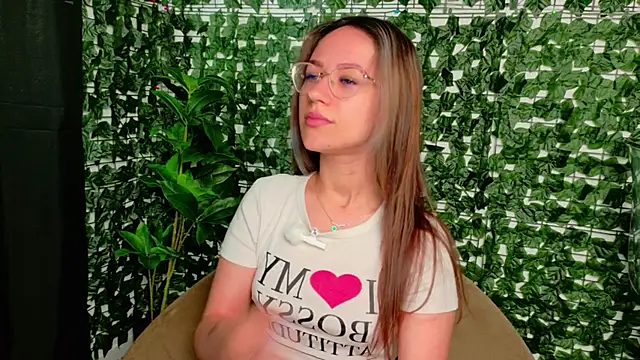 EvaBllake online show from May 1, 5:23 am