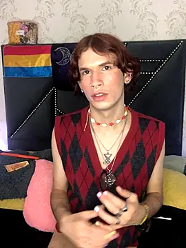 danny rios20 online show from September 19, 3:52 am