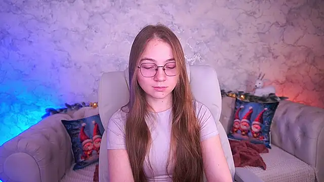 ArrinaWairr online show from December 22, 8:44 am