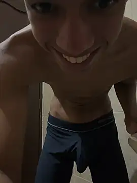 Snapshot of javi_fer chatting on February 22, 11:47 pm javi fer online show from February 22, 11:47 pm