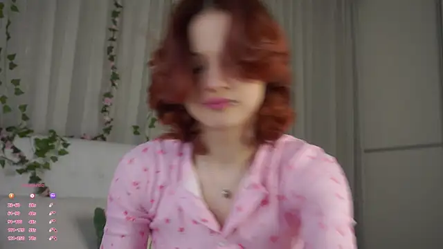 BlytheBenny online show from March 5, 1:12 am