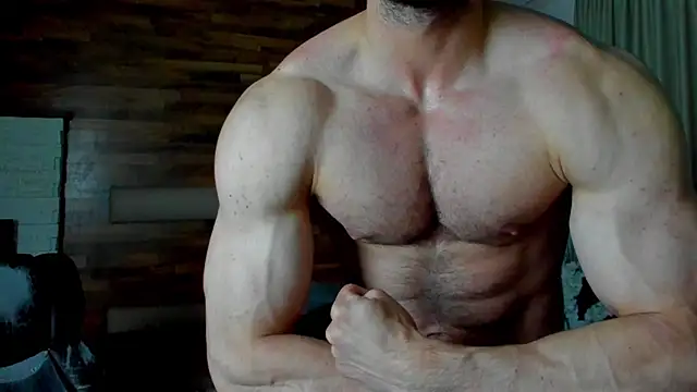 Snapshot of IvanHydee chatting on May 27, 4:31 am IvanHydee online show from May 27, 4:31 am