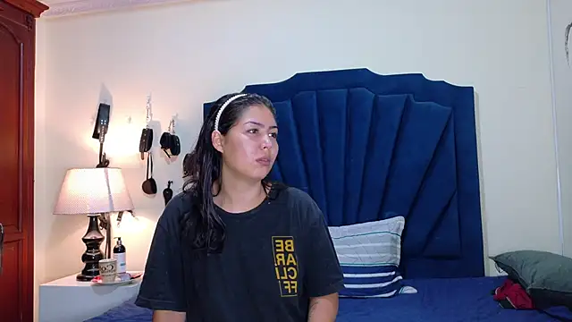 RoxyandAron2 online show from May 2, 1:54 am