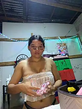 Snapshot of Rico02j chatting on July 6, 2:30 am Rico02j online show from July 6, 2:30 am