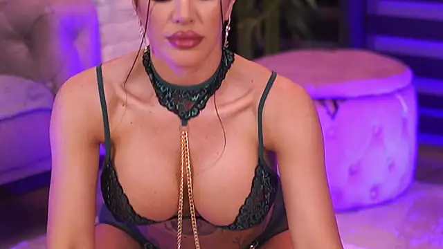 GallienneGold online show from July 23, 6:17 pm