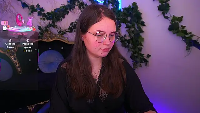 SophieDreamss online show from November 18, 2:54 pm