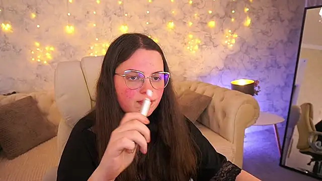 SophieDreamss online show from March 11, 8:48 pm