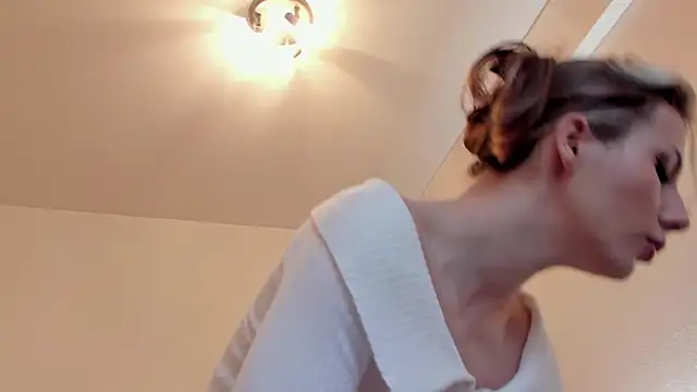 MilaDeLune online show from October 23, 3:22 pm