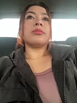 Snapshot of MacarenaRosse chatting on November 3, 7:48 pm MacarenaRosse online show from November 3, 7:48 pm