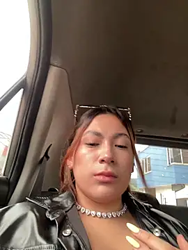 Snapshot of MacarenaRosse chatting on December 4, 7:55 pm MacarenaRosse online show from December 4, 7:55 pm