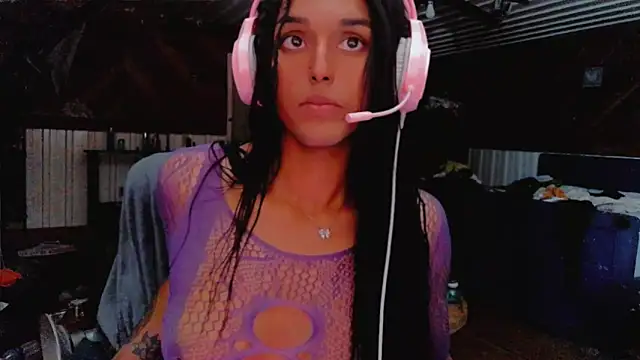 HTXBBY3130 online show from October 2, 12:45 pm