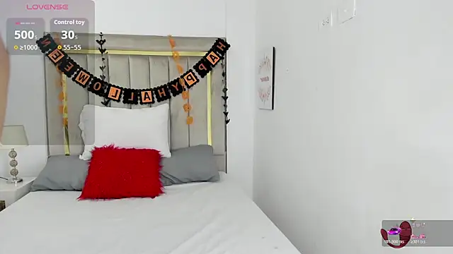 lapiz lazuli12 online show from November 1, 3:52 am