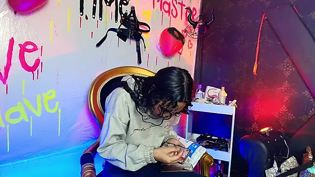 Sweettpleasure online show from November 5, 1:44 pm