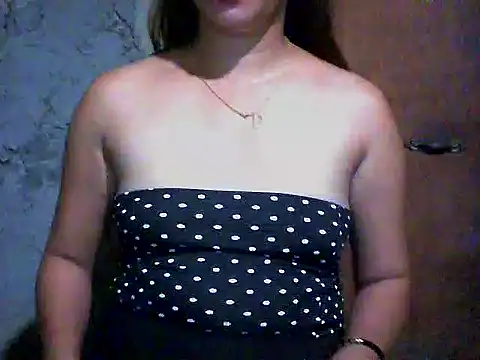 WetHornyPusy4u online show from July 28, 3:21 pm
