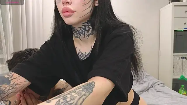 Somniyaa online show from September 21, 7:59 pm