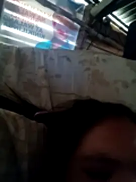 Snapshot of Sweet_dhea05 chatting on April 22, 5:54 am Sweet dhea05 online show from April 22, 5:54 am