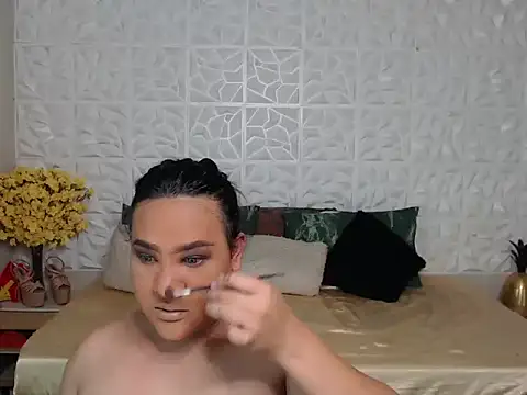 Hotcum ella online show from November 8, 10:37 am