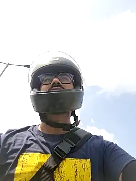 Snapshot of YoursThickDick chatting on October 3, 6:21 am YoursThickDick online show from October 3, 6:21 am