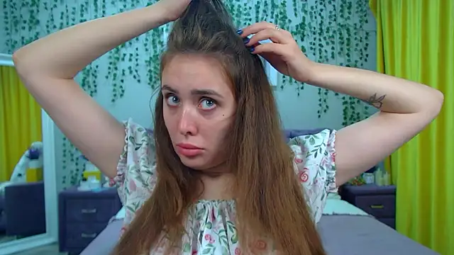 SherryBaers online show from October 15, 6:24 am