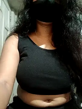 Snapshot of DiyaRoy49 chatting on November 1, 10:28 am DiyaRoy49 online show from November 1, 10:28 am