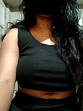 Snapshot of DiyaRoy49 chatting on November 16, 5:29 pm DiyaRoy49 online show from November 16, 5:29 pm