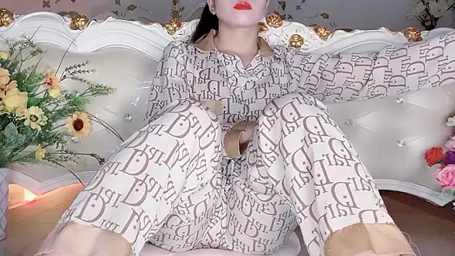   Joy69   online show from March 4, 9:26 am