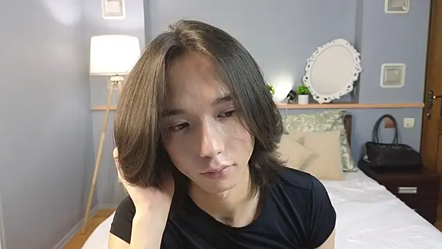 Snapshot of okerriella chatting on September 24, 1:25 pm okerriella online show from September 24, 1:25 pm