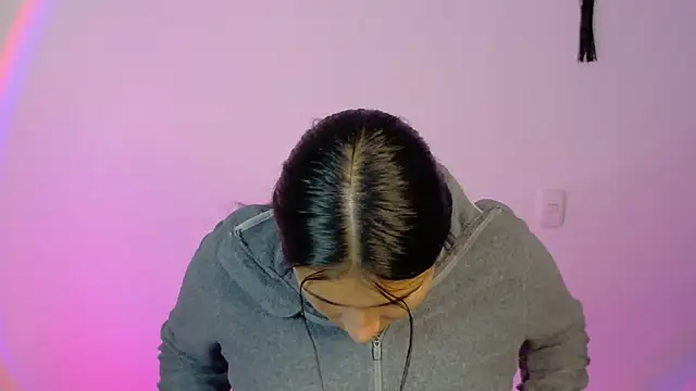 Snapshot of Linda_andrew chatting on February 26, 4:06 pm Linda andrew online show from February 26, 4:06 pm