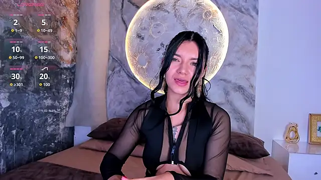 RoxanaBorns  online show from December 20, 1:51 pm