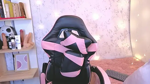manelike  online show from July 22, 4:48 am