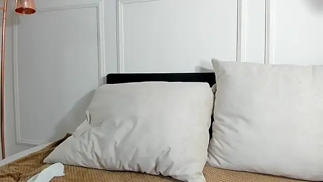 im Lorena online show from November 12, 8:08 pm