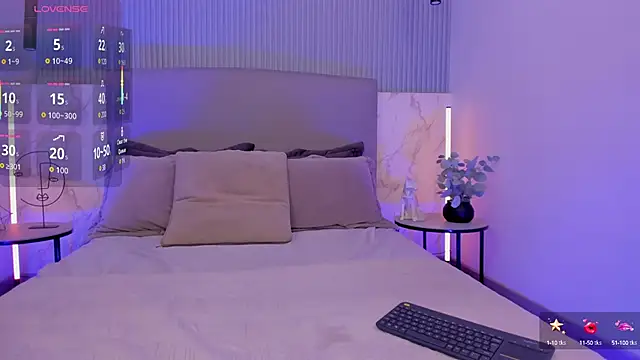 NaishaFord 1 online show from September 12, 3:50 am