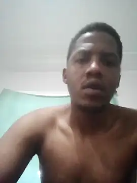Snapshot of Drillir26 chatting on December 20, 4:25 pm Drillir26 online show from December 20, 4:25 pm