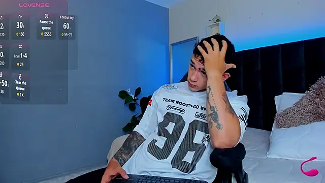 Thomas moon online show from November 6, 10:27 am